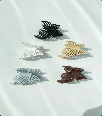 کلیپس پروانه ای