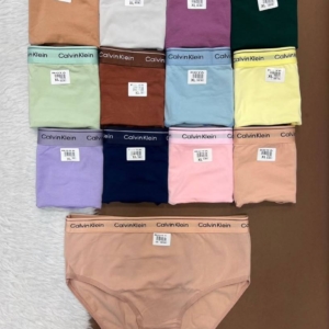 شورت نخ پنبه رنگی ساده با کش اسپرت CK